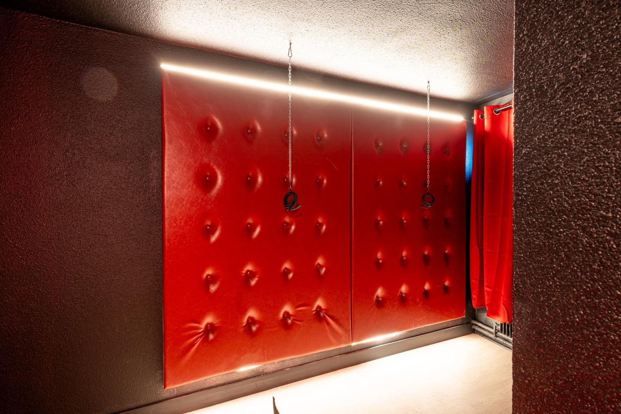 Cocon Sensuel - 50 Nuances - Les Cocons De Nath Apartment Montbeliard Exterior photo